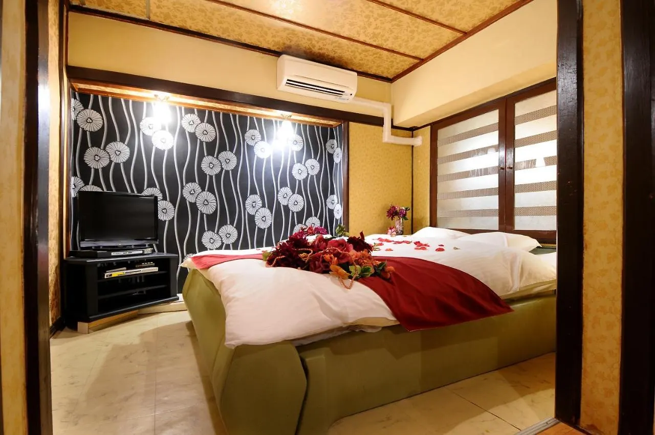 Namba Alpha (Adults Only) Hotel Osaka 2*,  Japan
